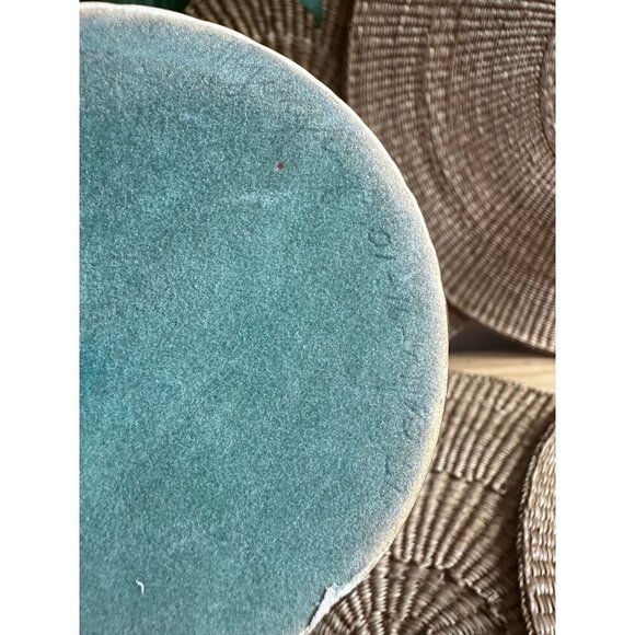 Vintage Rotating Figurine Music Box - Picture 7 of 7